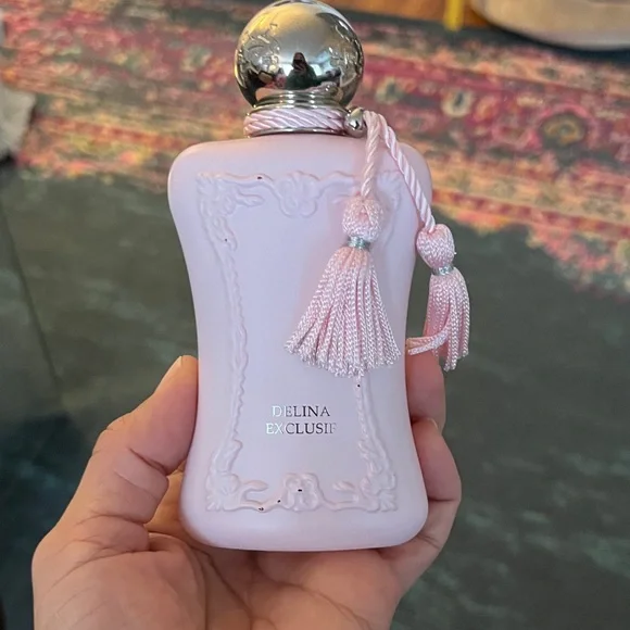 Parfums de Marly Paris Delina Exclusif 2.5fl oz - Picture 2 of 9